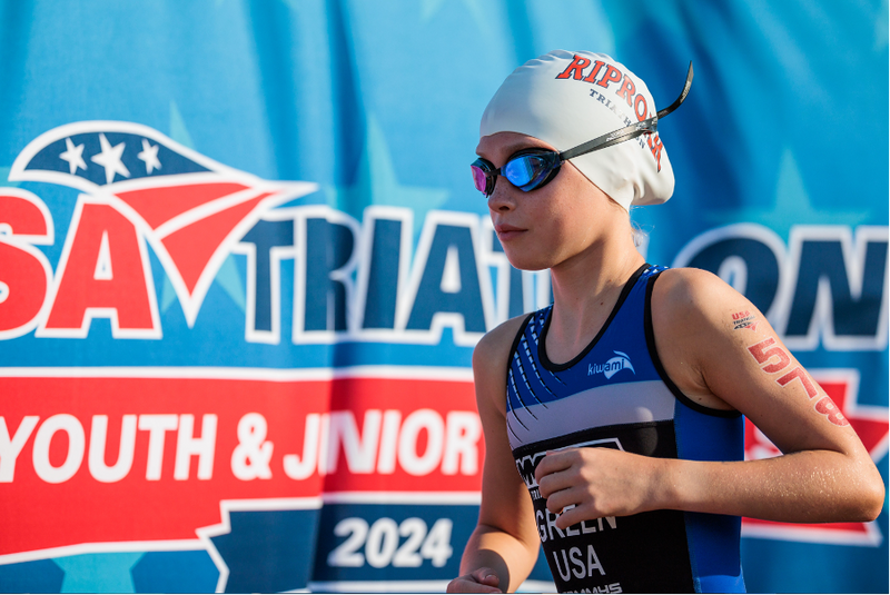 Load image into Gallery viewer, JEORGE HALO-5 Junior (8yrs - 16yrs) Wide Vision, UV Competition Swim Goggles